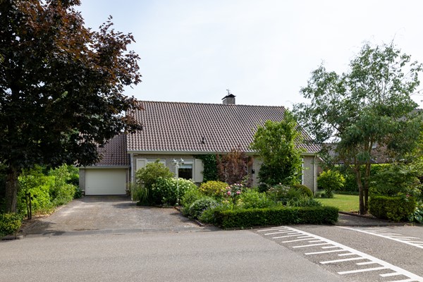 Verkocht: Willem-Alexanderplantsoen 185, 2991 NC Barendrecht
